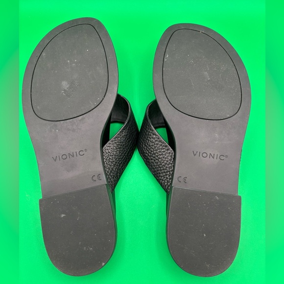 Vionic Agave Woman’s Sandals Size 9 Black Leather Thong Shoes - Picture 8 of 8